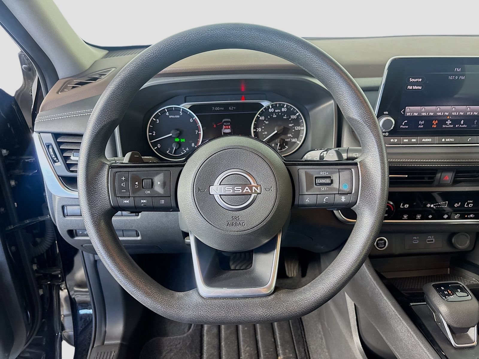 Used 2023 Nissan Rogue SV AWD/4WD image 11