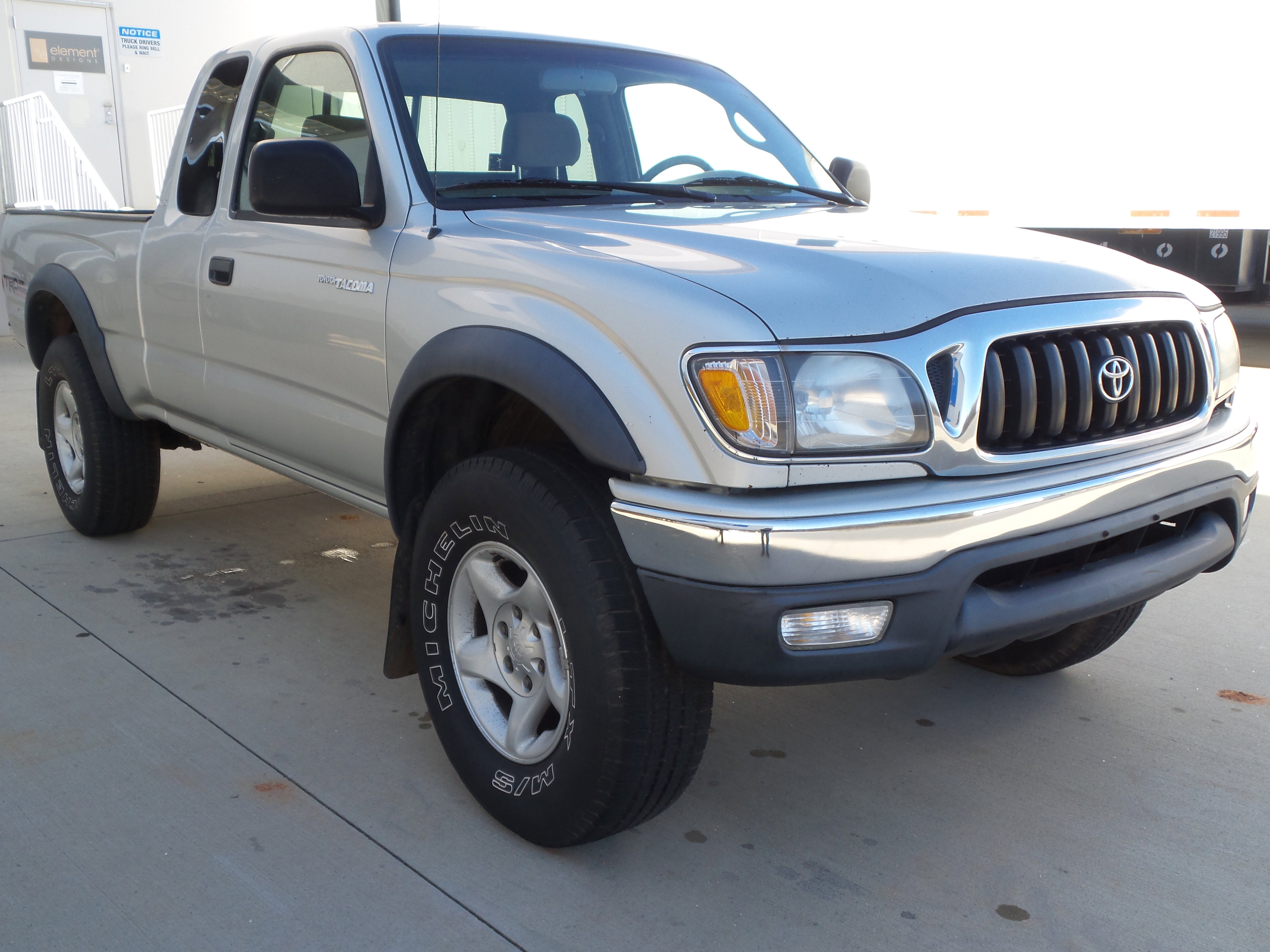 Used 2002 Toyota Tacoma PreRunner image 6