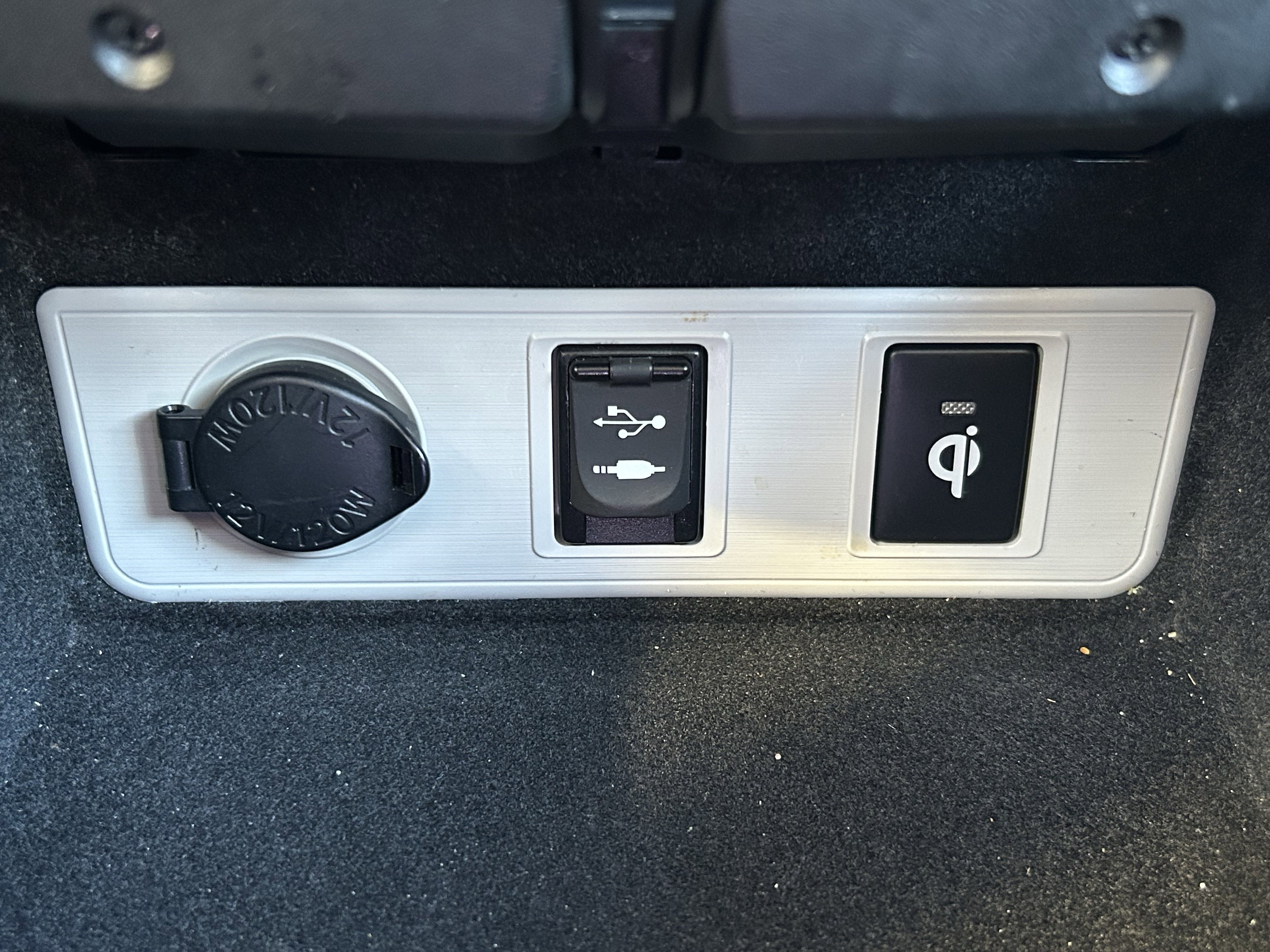 Used 2016 Toyota Avalon Limited w/ Toyota Safety Sense Package FWD image 32