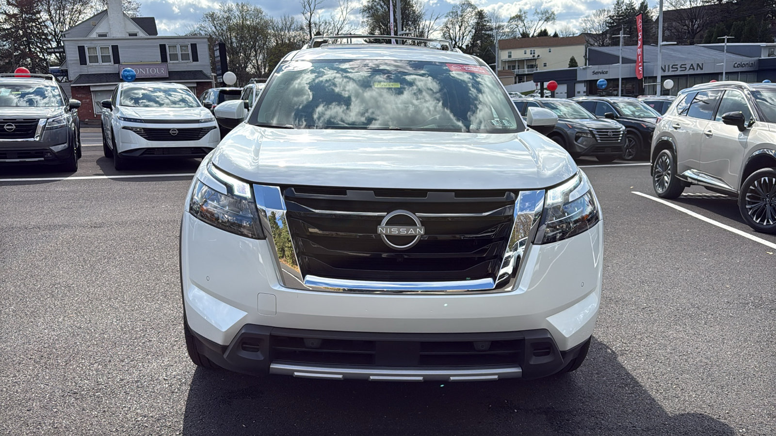 Certified 2025 Nissan Pathfinder Platinum w/ Cargo Package video 2