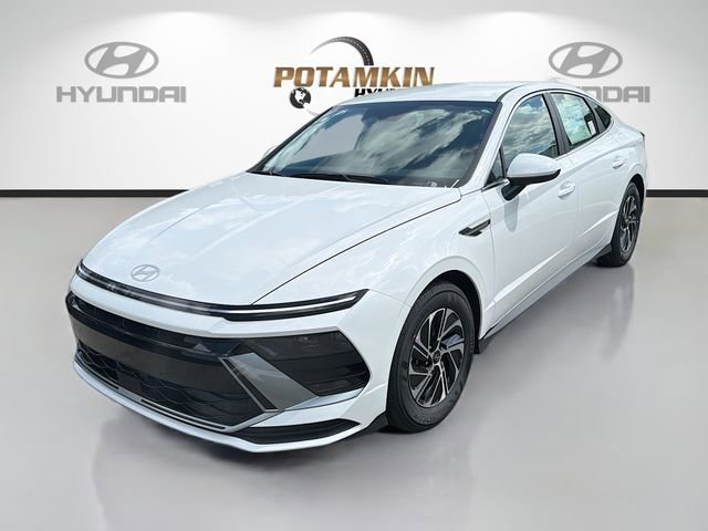 New 2026 Hyundai Sonata Blue