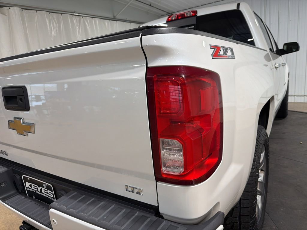 Used 2016 Chevrolet Silverado 1500 LTZ Z71 w/ LTZ Plus Package AWD/4WD image 16