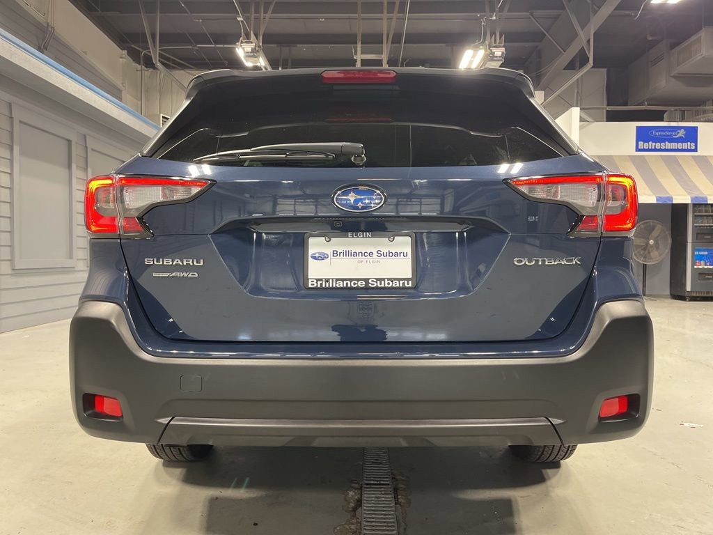 Certified 2025 Subaru Outback Premium image 7