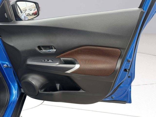 Used 2023 Nissan Kicks SR FWD image 49