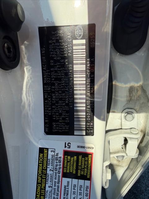 Used 2021 Toyota Camry LE image 11