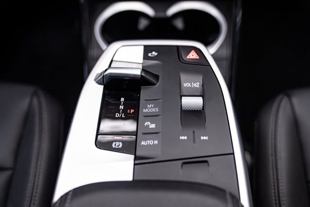 Used 2023 BMW X1 xDrive28i image 15