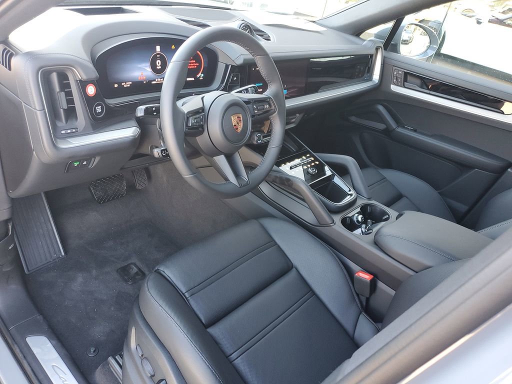 New 2026 Porsche Cayenne Coupe image 11