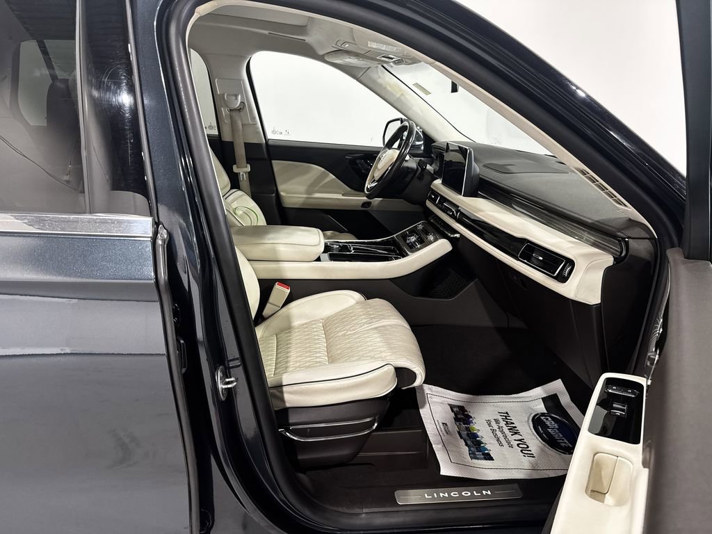 Used 2020 Lincoln Aviator Black Label w/ Dynamic Handling Package image 22