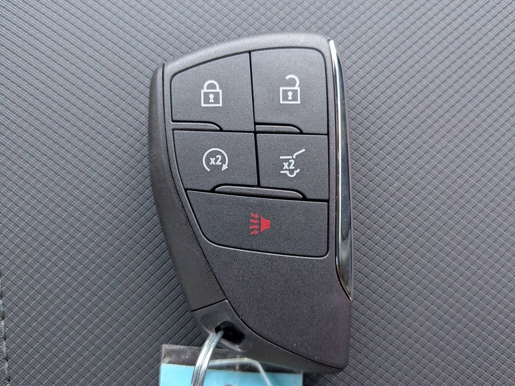 New 2026 Chevrolet Equinox EV RS image 31