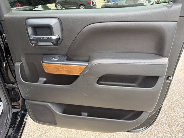 Used 2014 Chevrolet Silverado 1500 LTZ w/ LTZ Plus Package AWD/4WD image 17