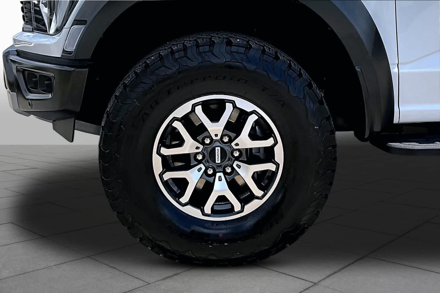 Used 2023 Ford F150 Raptor AWD/4WD image 11