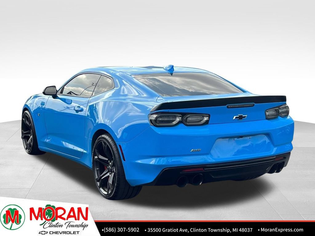 Used 2022 Chevrolet Camaro SS RWD image 4