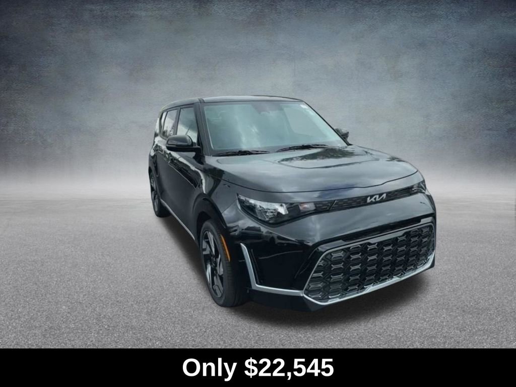 Used 2024 Kia Soul GT-Line FWD image 4