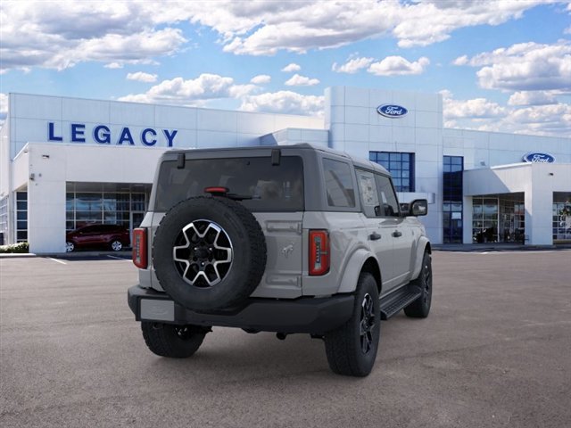 New 2026 Ford Bronco Outer Banks AWD/4WD image 8