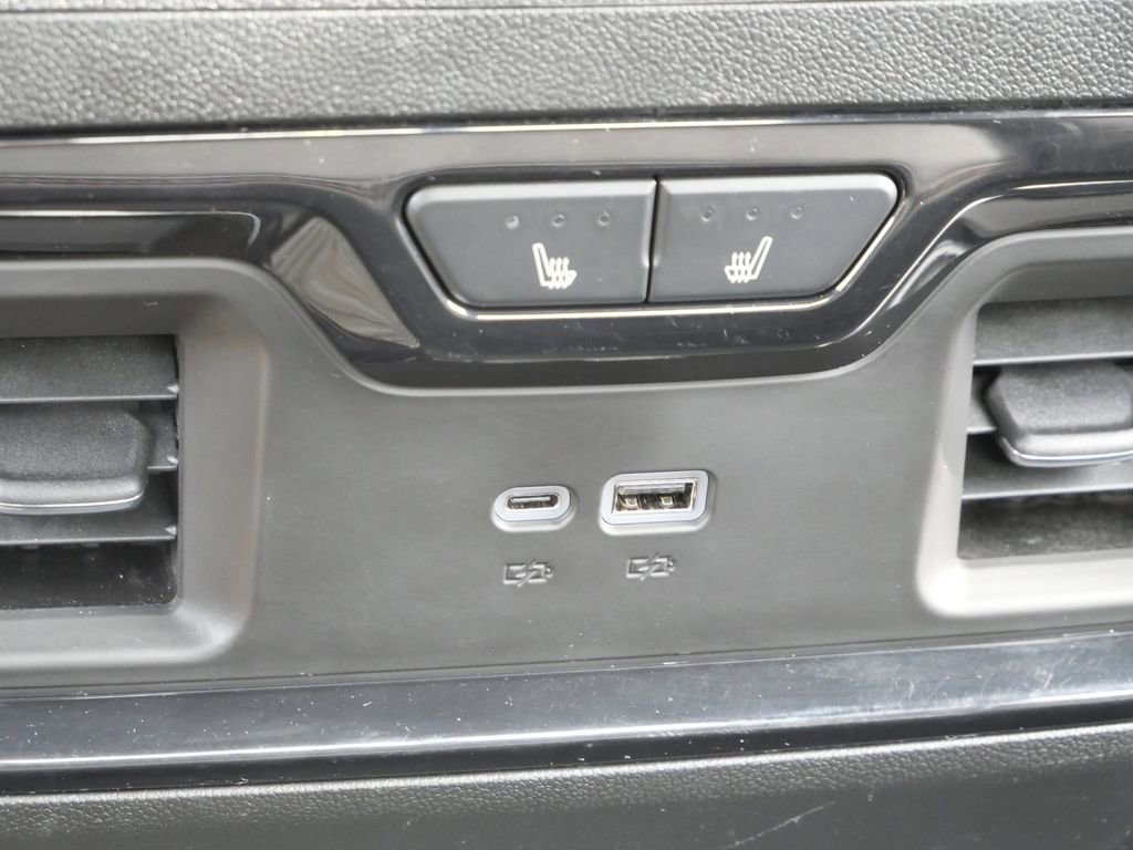 Used 2025 GMC Sierra 2500 AT4 w/ AT4 Premium Plus Package image 33