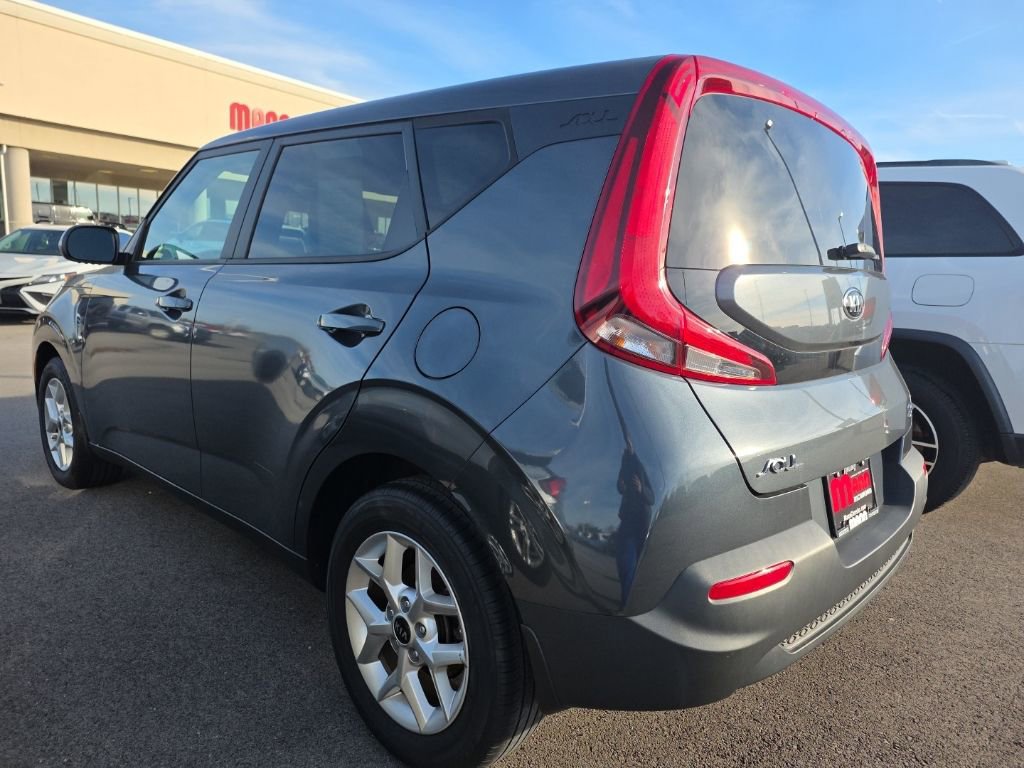 Used 2021 Kia Soul S image 6