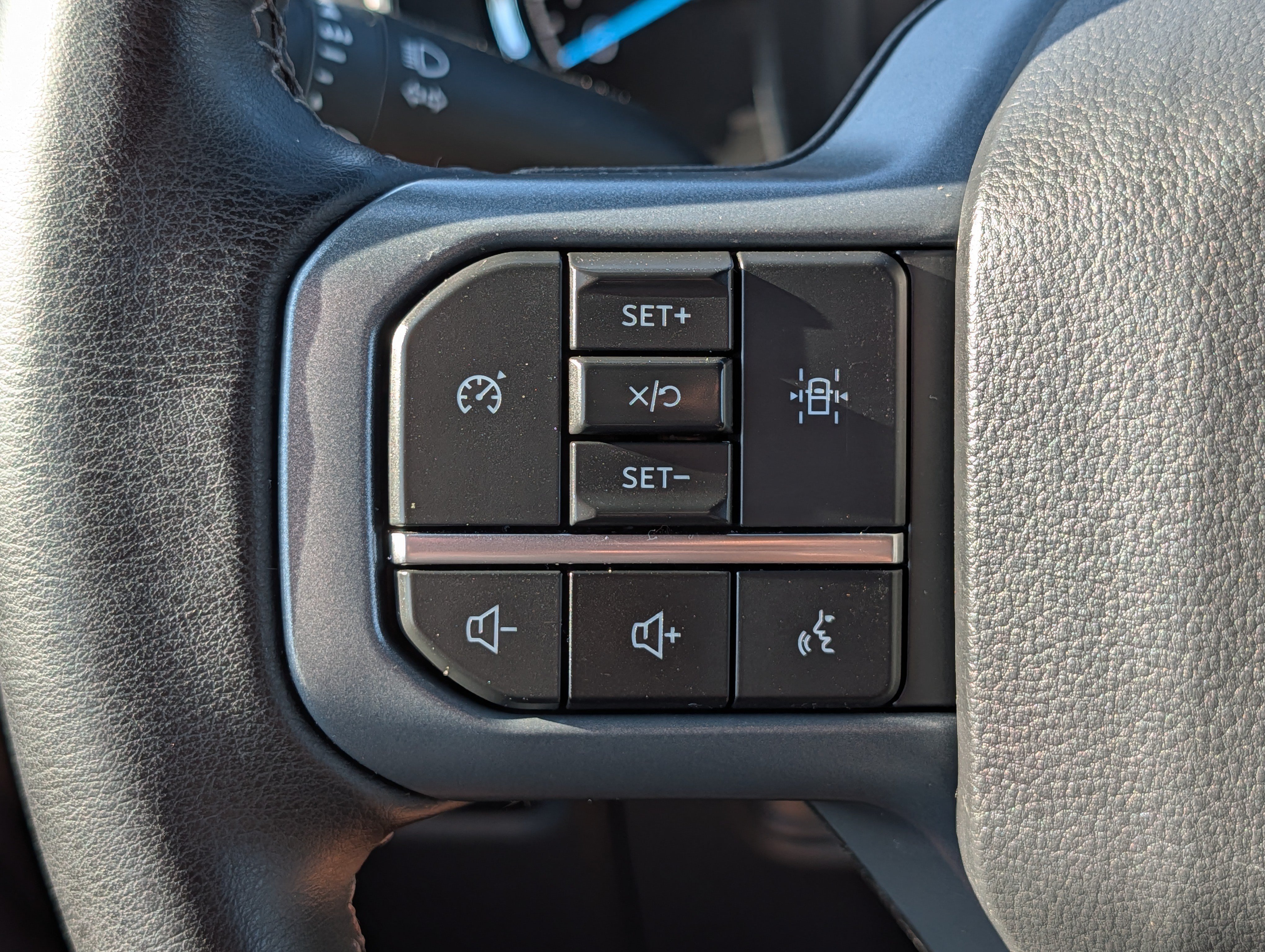 Used 2023 Ford F150 XLT w/ Equipment Group 302A High AWD/4WD image 31