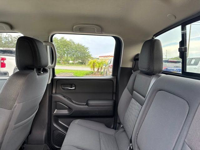 Used 2024 Nissan Frontier SV w/ SV Convenience Package RWD image 19