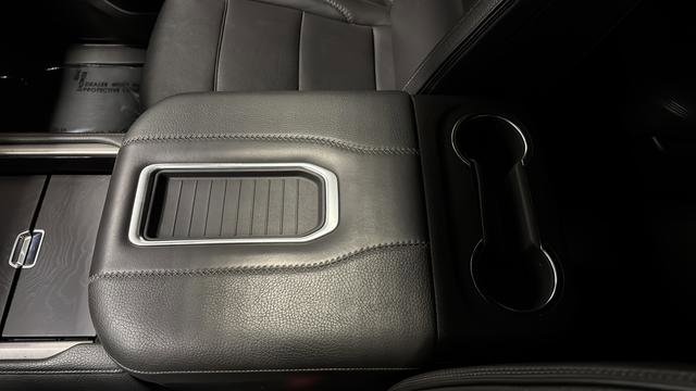 Used 2021 GMC Yukon Denali image 31