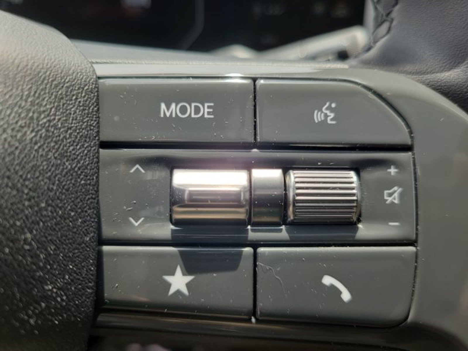 Used 2024 Kia EV9 GT-Line AWD/4WD image 31