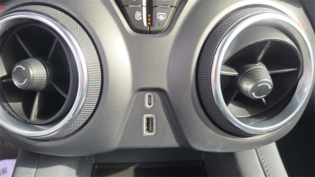 Used 2021 Chevrolet Blazer LT image 21