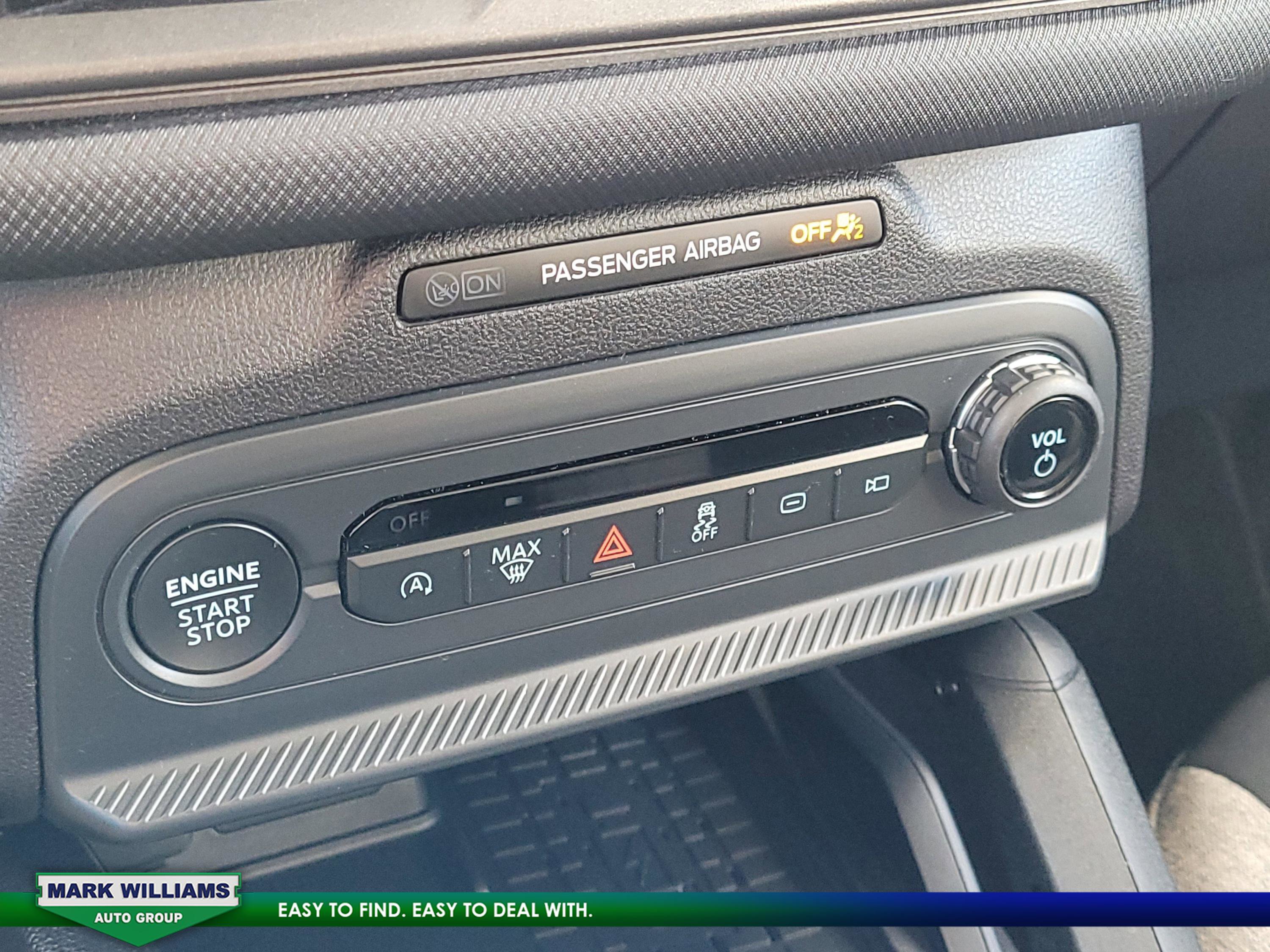 Used 2025 Ford Bronco Sport Big Bend image 24