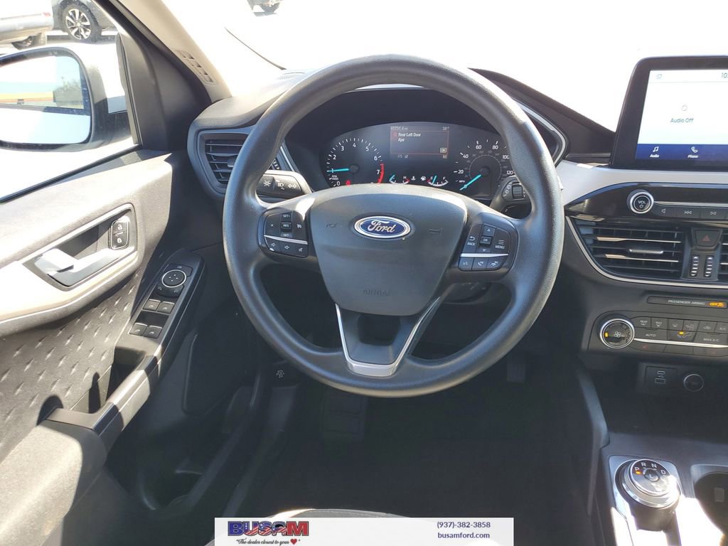 Certified 2020 Ford Escape SE image 10