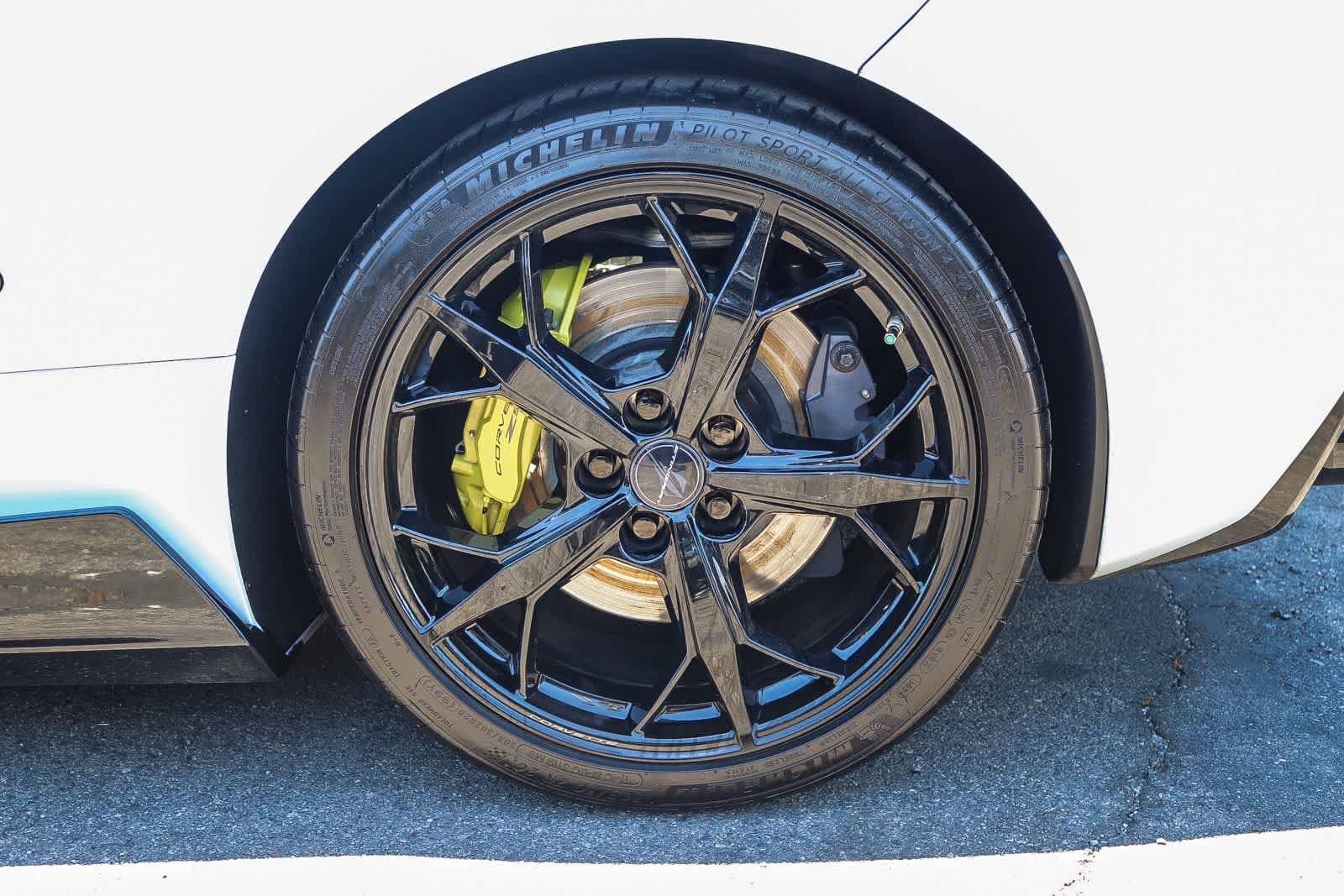 Used 2020 Chevrolet Corvette Stingray Preferred Cpe w/ 2LT Preferred Equipment Group RWD image 10