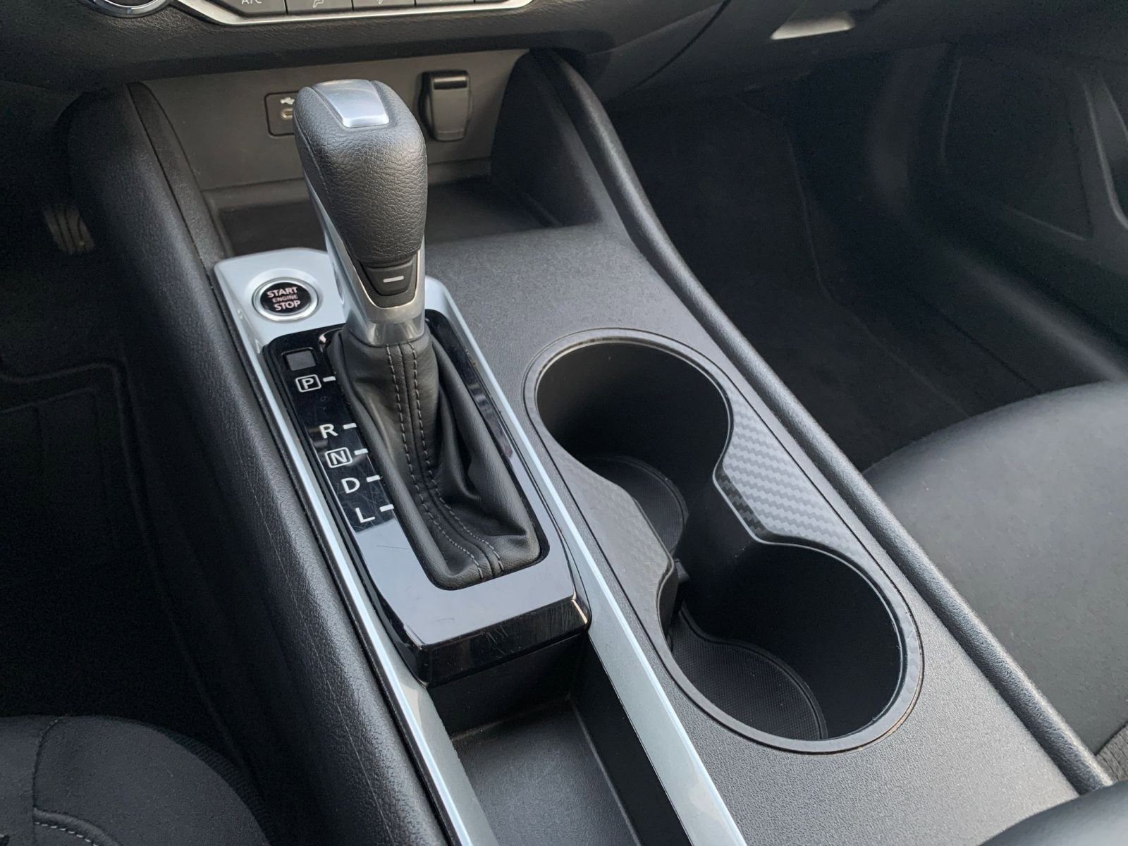 Used 2025 Nissan Altima 2.5 SV image 40