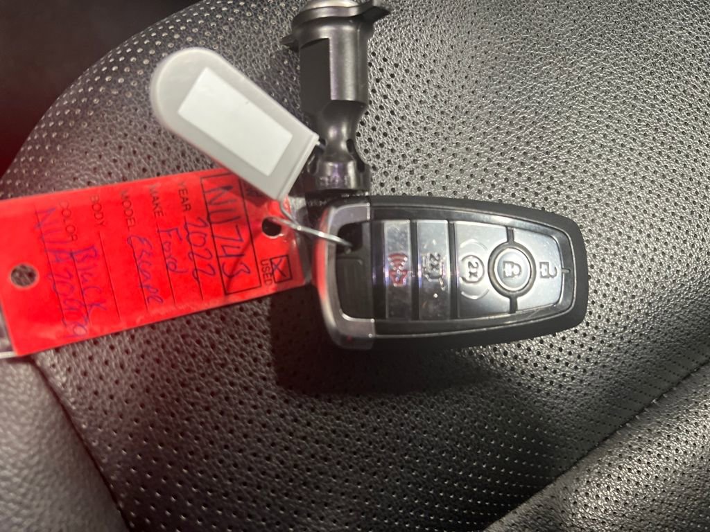 Used 2022 Ford Escape SEL image 23