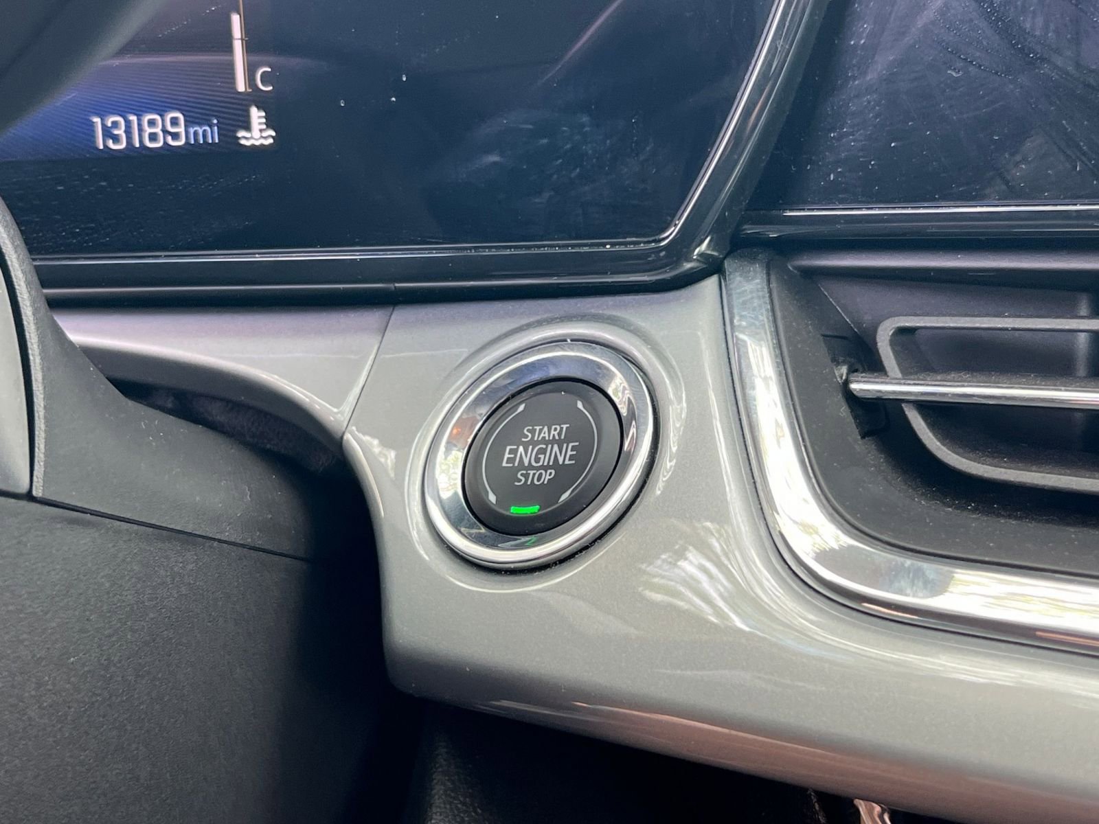 Used 2025 Chevrolet Trax LT image 20