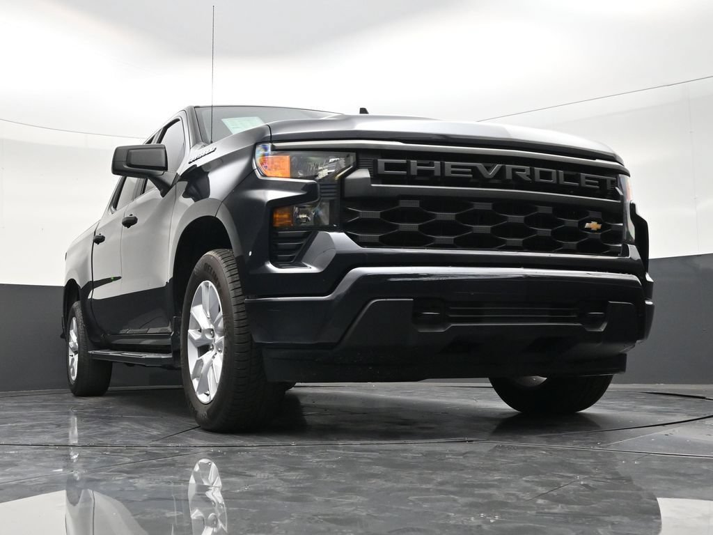 Used 2023 Chevrolet Silverado 1500 Custom RWD image 23