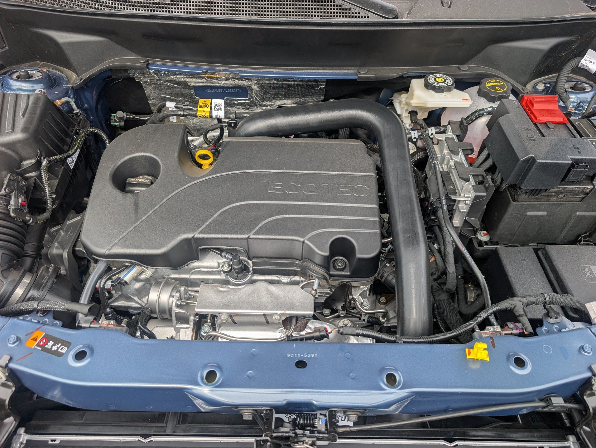 New 2027 Chevrolet Equinox RS FWD image 4