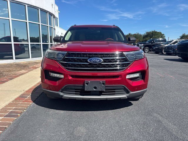 Used 2020 Ford Explorer XLT w/ Equipment Group 202A RWD image 3
