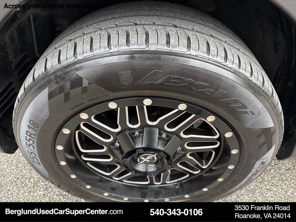 Used 2017 Toyota RAV4 XLE image 35