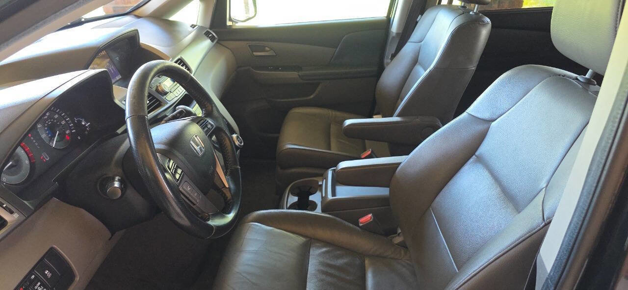 Used 2011 Honda Odyssey EX-L image 29