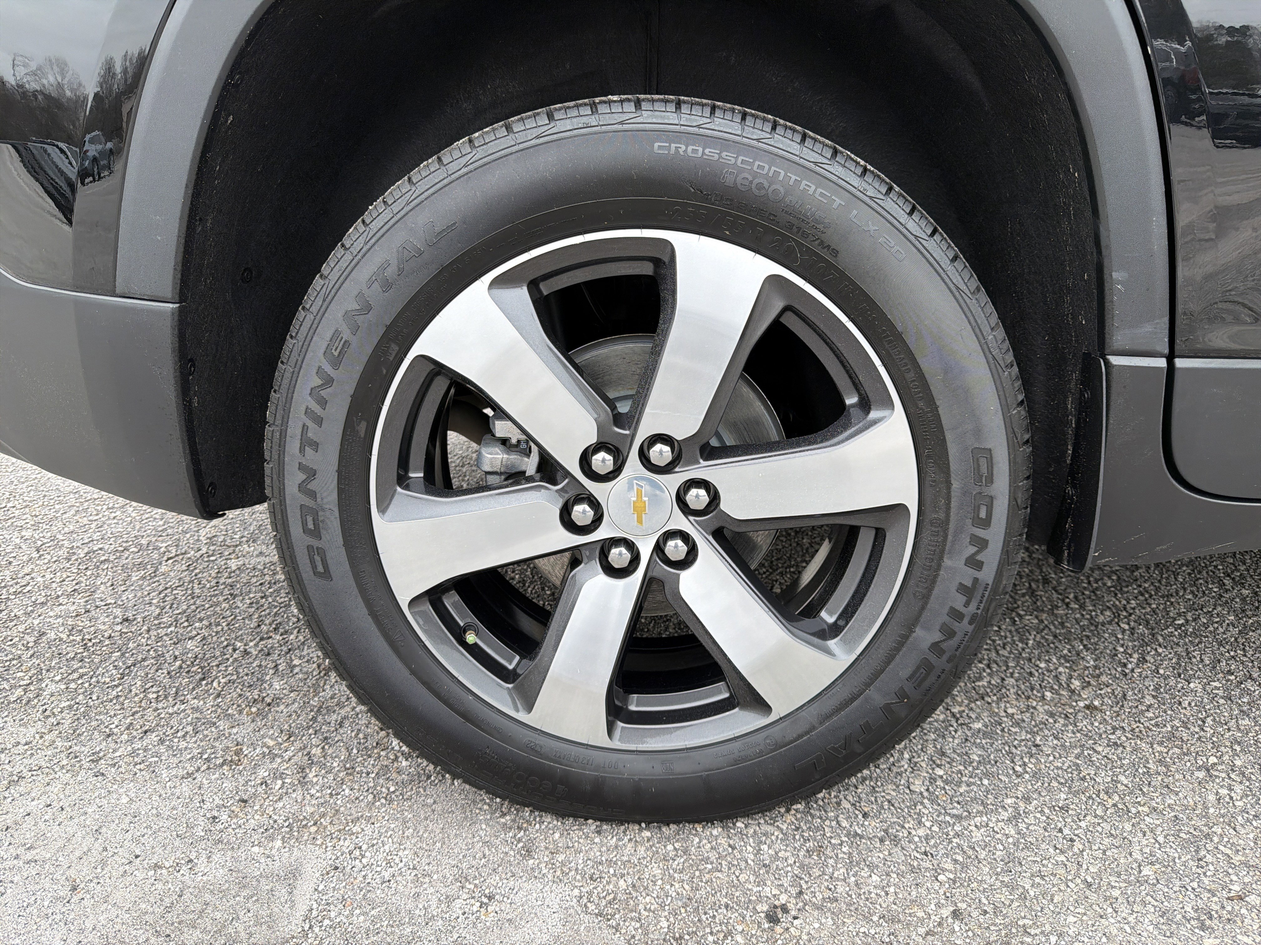 Used 2023 Chevrolet Traverse LT w/ LT Premium Package image 21