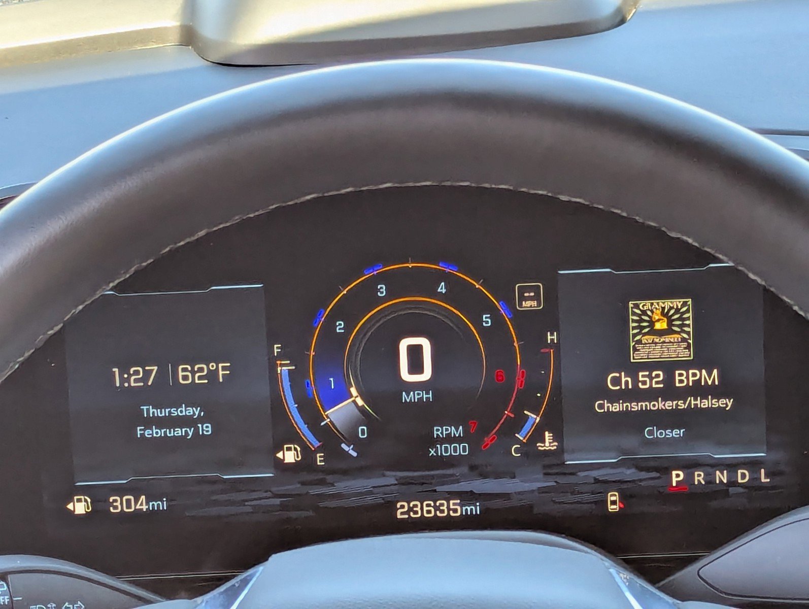 Certified 2025 Chevrolet Suburban Premier image 24