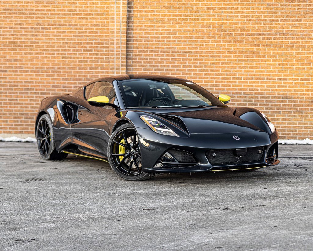 New 2026 Lotus Emira SE image 5
