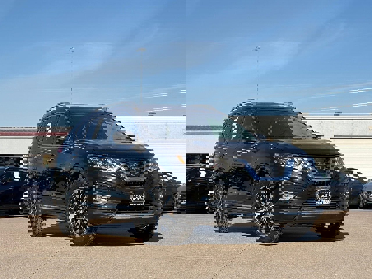 Used 2017 Nissan Rogue SL w/ SL Premium Package video 2