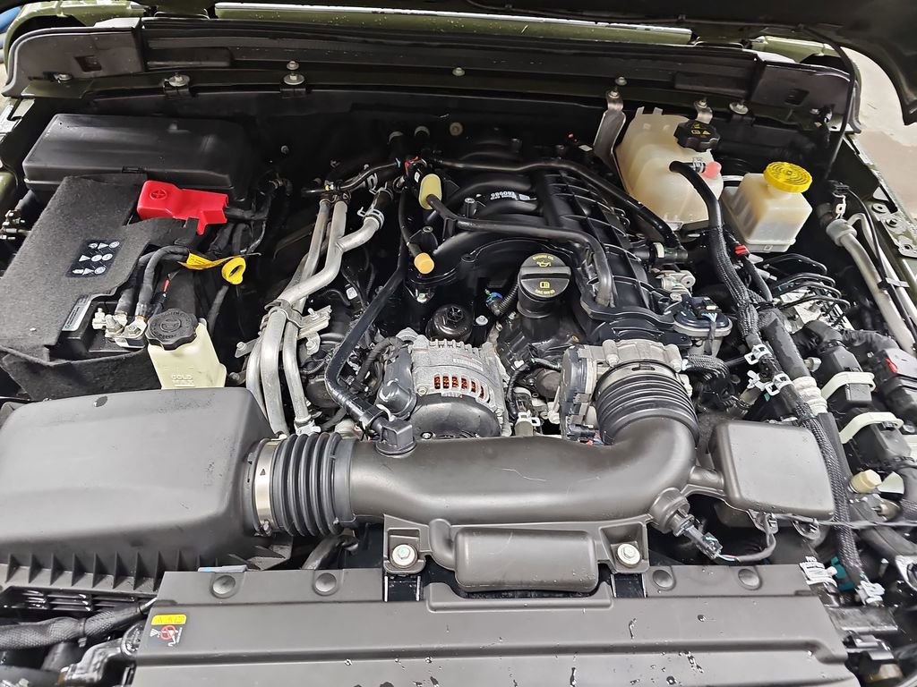 Used 2023 Jeep Gladiator Sport image 26