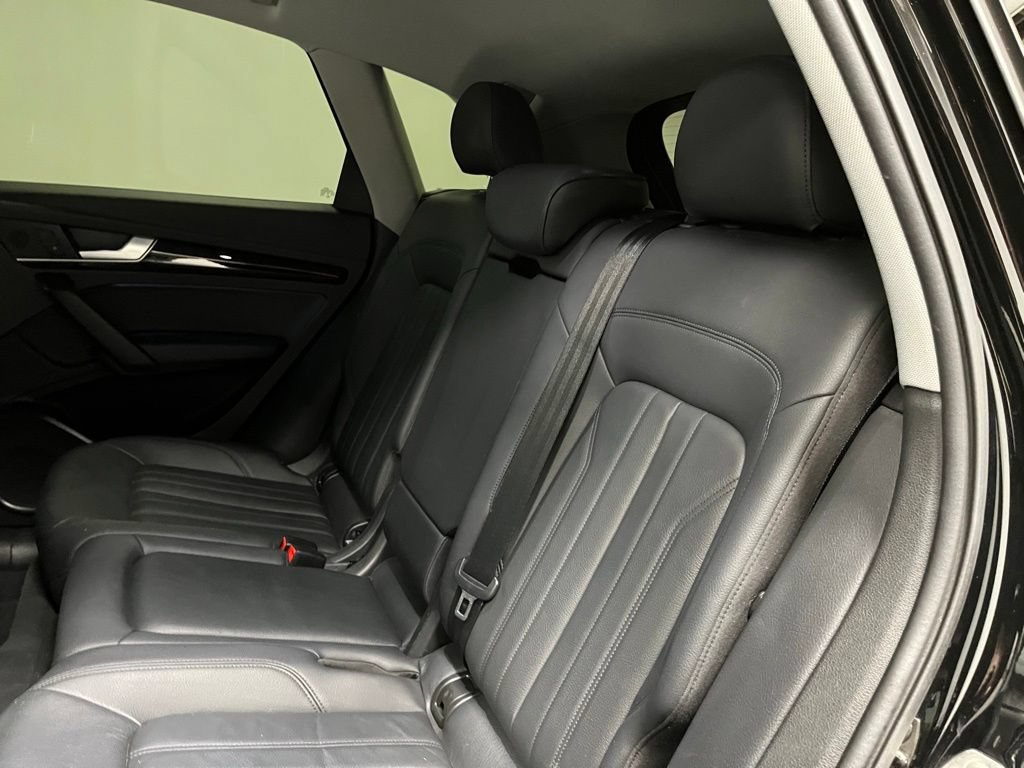 Used 2018 Audi Q5 2.0T Premium AWD/4WD image 46