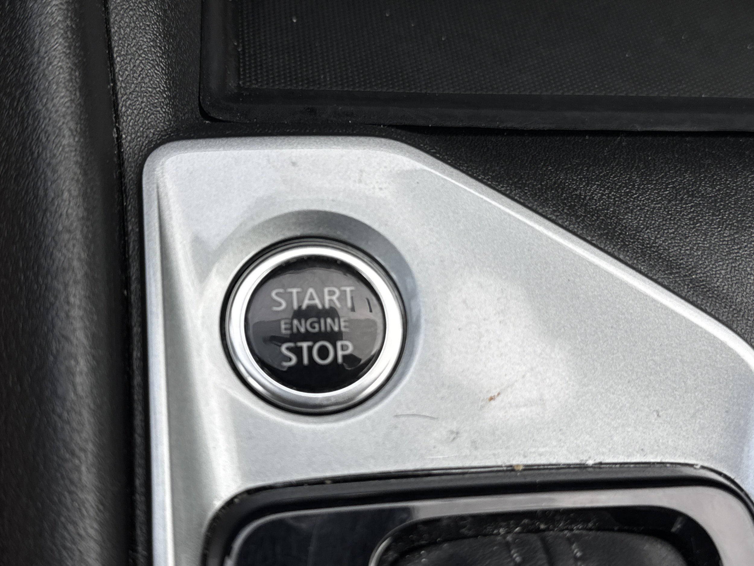 Used 2025 Nissan Altima 2.5 SV FWD image 32