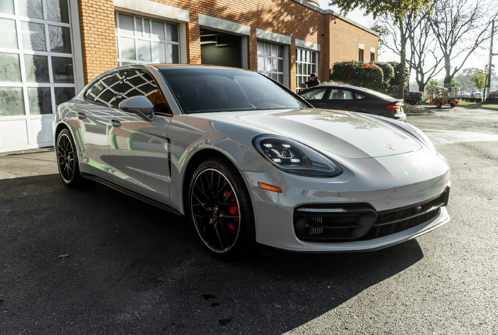 Used 2023 Porsche Panamera 4S w/ Sport Package AWD/4WD image 5