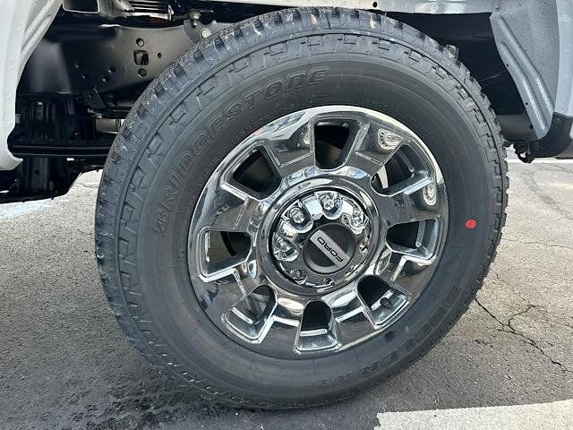 New 2026 Ford F250 Lariat w/ Chrome Package image 15