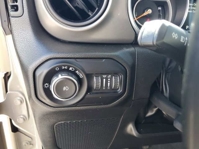 Certified 2022 Jeep Wrangler Unlimited Sport AWD/4WD image 26