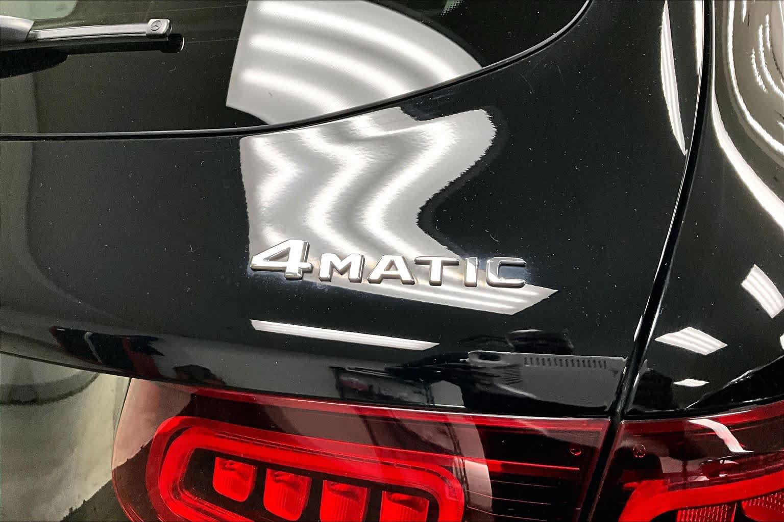 Certified 2022 Mercedes-Benz GLC 300 4MATIC image 10