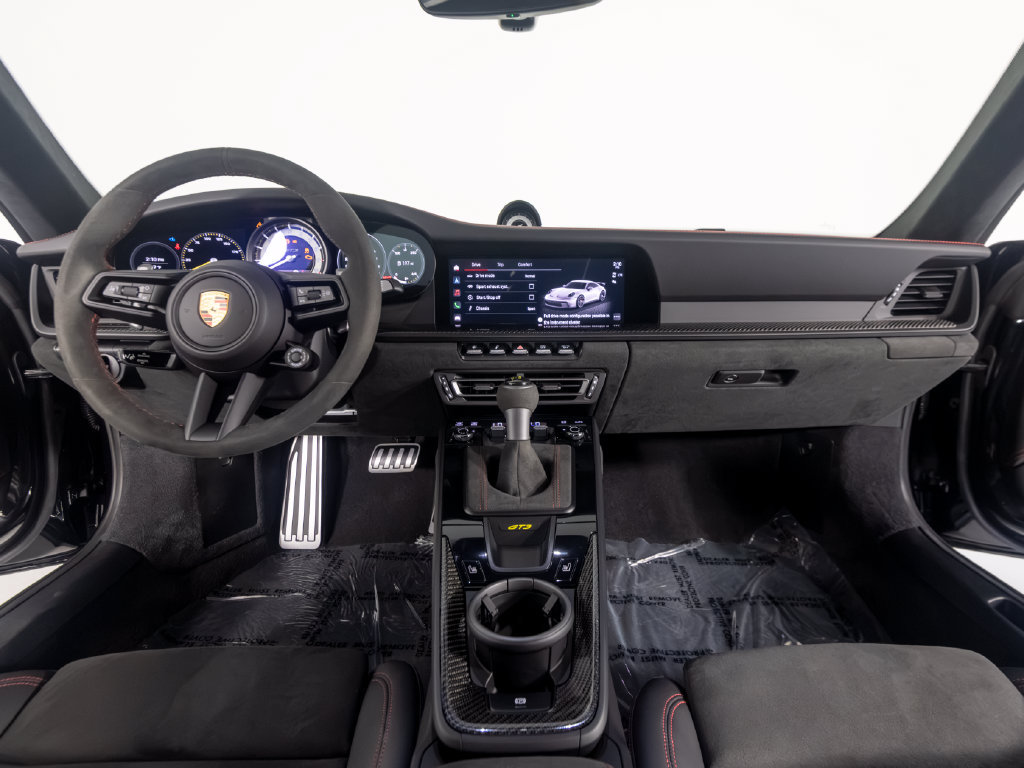 Used 2022 Porsche 911 GT3 RWD image 33