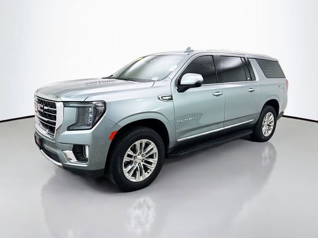 Used 2024 GMC Yukon XL SLT w/ SLT Luxury Package image 4