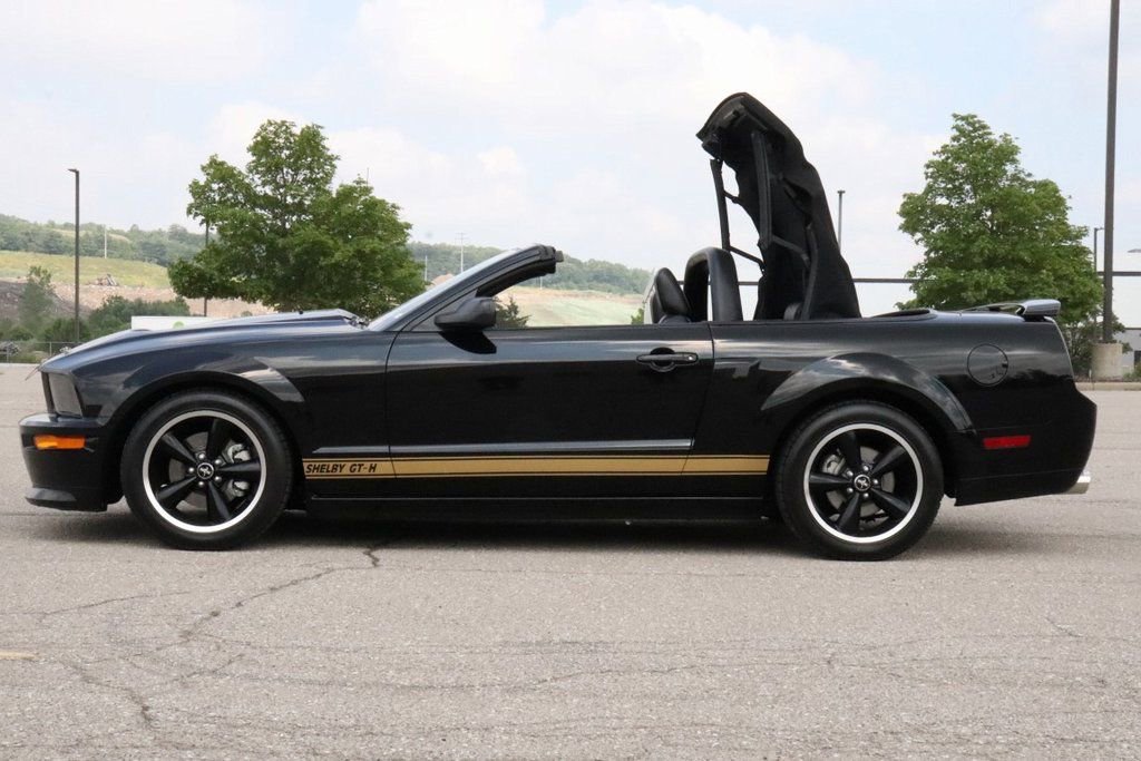 Used 2007 Ford Mustang GT image 4